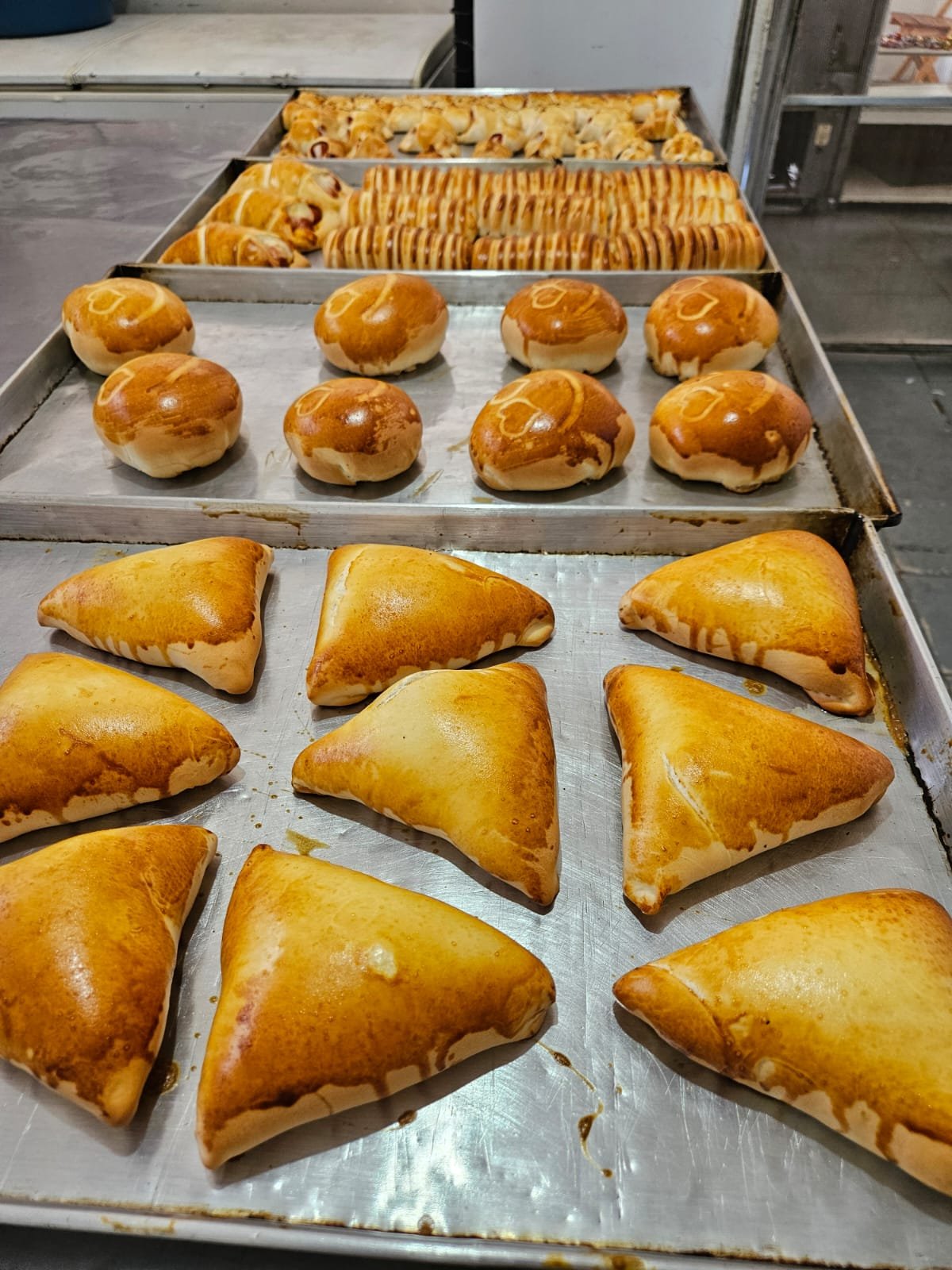 Bandeja de salgados assados